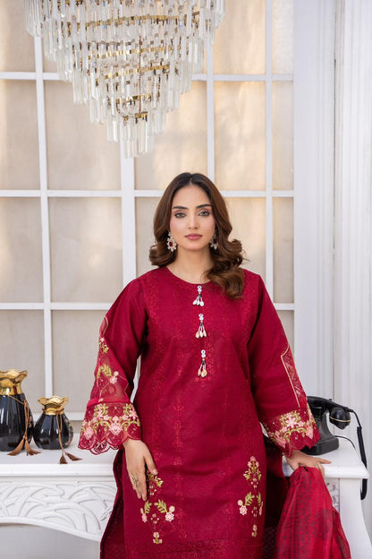 EMBROIDERED LIGHT KHADDAR 3 PIECE SUIT