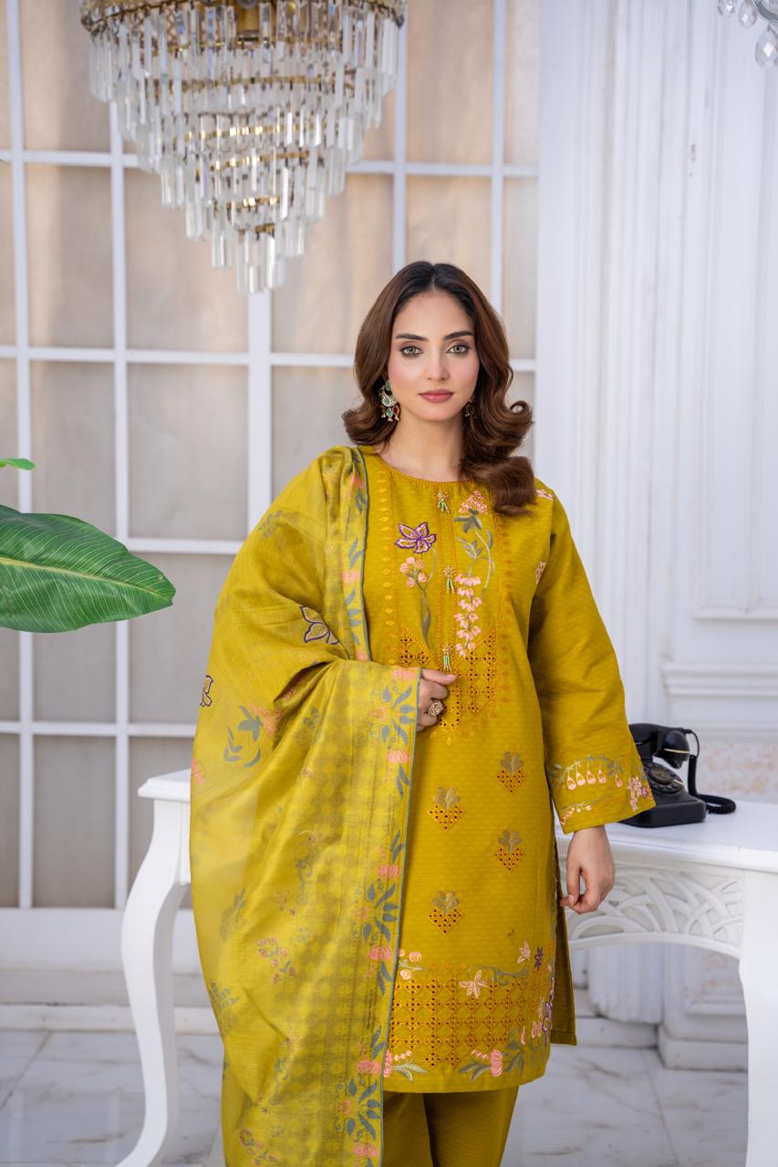 EMBROIDERED LIGHT KHADDAR 3 PIECE SUIT